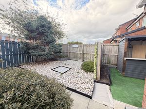 Photo 12- click for photo gallery